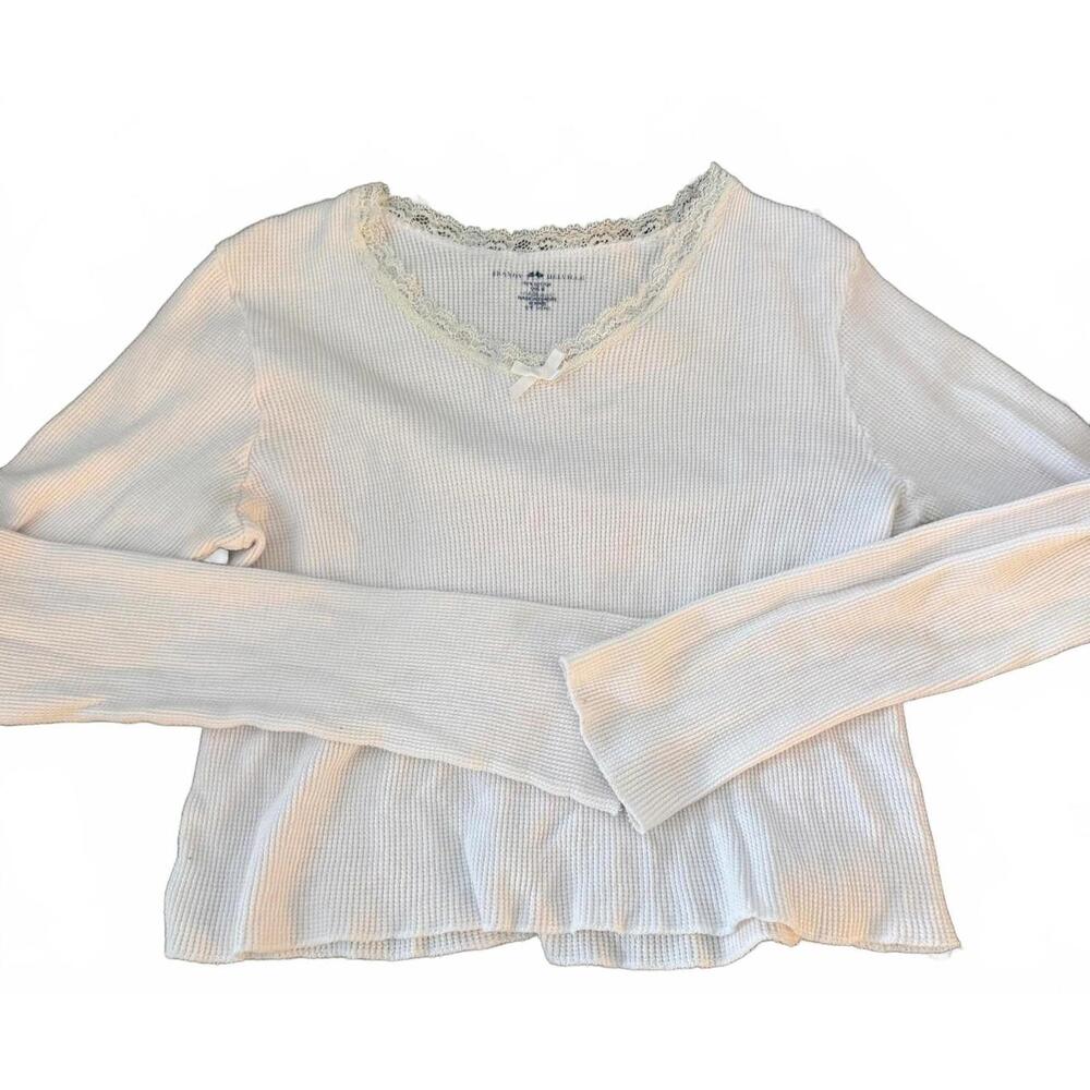 Brandy Melville White waffle knit scoop lacy neck long sleeve shirt. Trendy SZ S